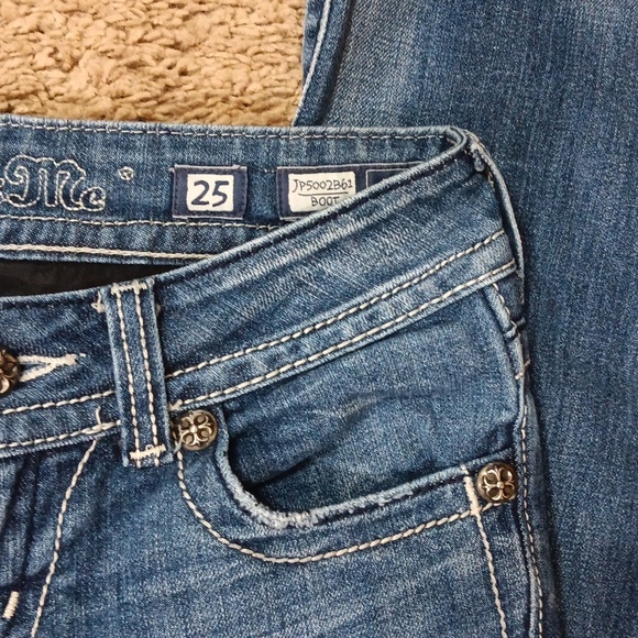 Miss me boot cut jeans, inseam 32 rise 7 firm price - Picture 3 of 6